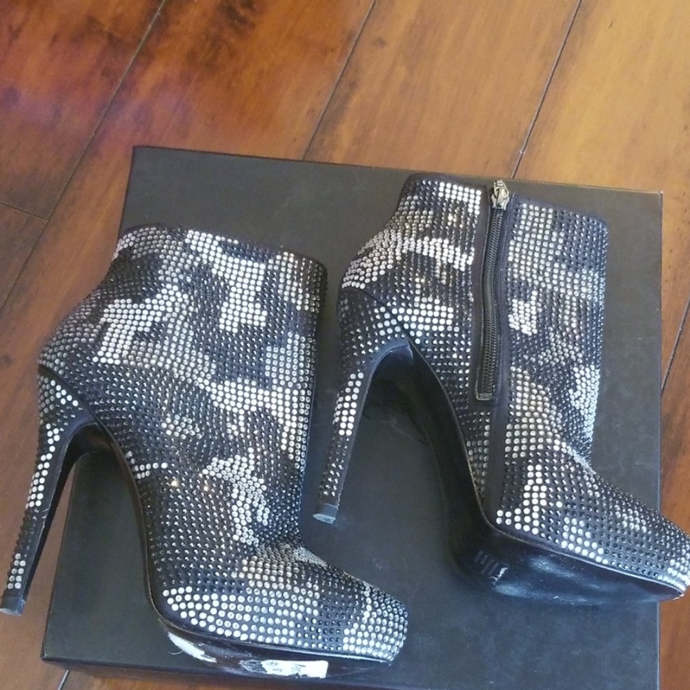 Report Signature Platform Rhinestone Boot - Picture 5 of 8